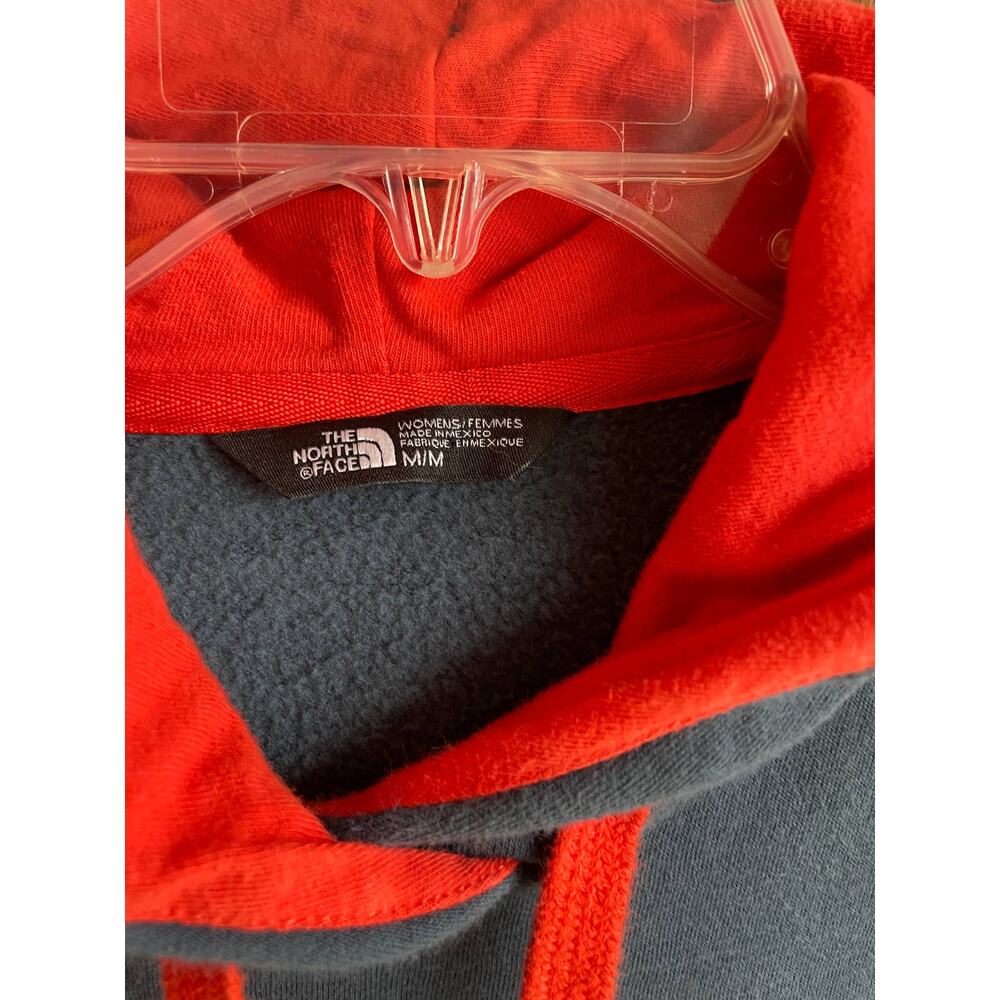 The North Face Women's Medium Pullover Sweatshirt, Hoodie, Blue Large Logo - Picture 5 of 7